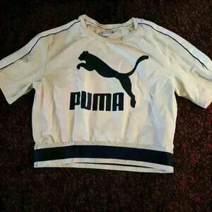 Very cute Puma croptop